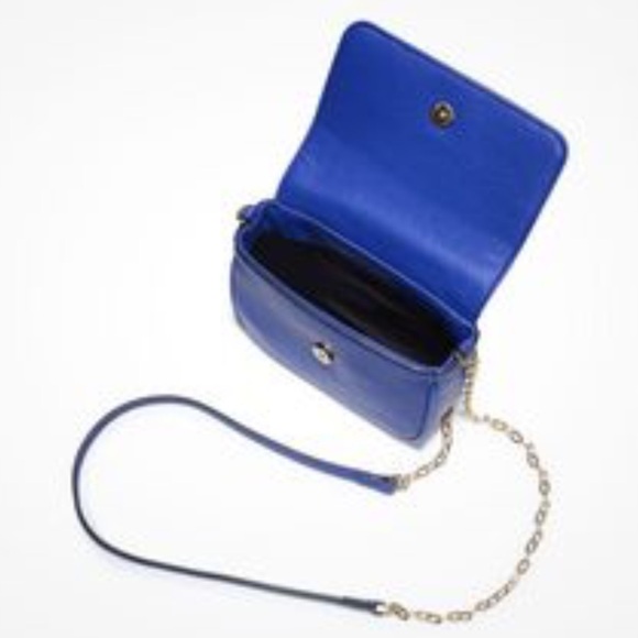 - ARMANI EXCHANGE CROSSBODY BAG - Picture 7 of 8